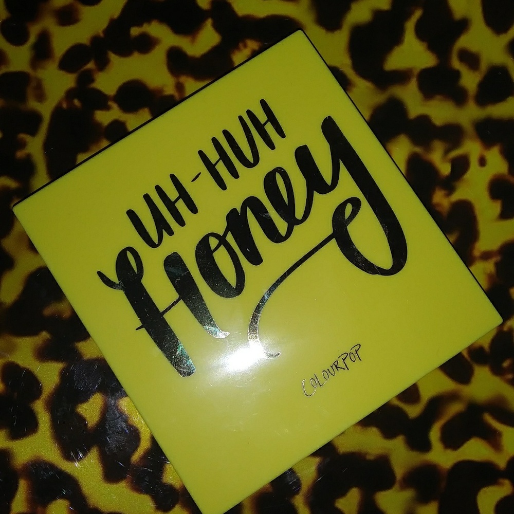 Colourpop uh-huh honey palette